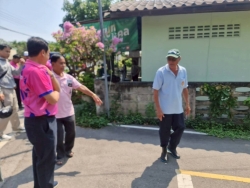 LINE_ALBUM_ประชาคมม_9 ต้นผึ้ง_260317_4.jpg - เทศบาลตำบลสันป่าตองได้เข้าร่วมประชุมประชาคมเพื่อทบทวนแผนพัฒนาท้องถิ่น พ.ศ 2566 - 2570 ระดับหมู่บ้าน บ้านต้นผึ้ง | https://www.sanpatong.go.th